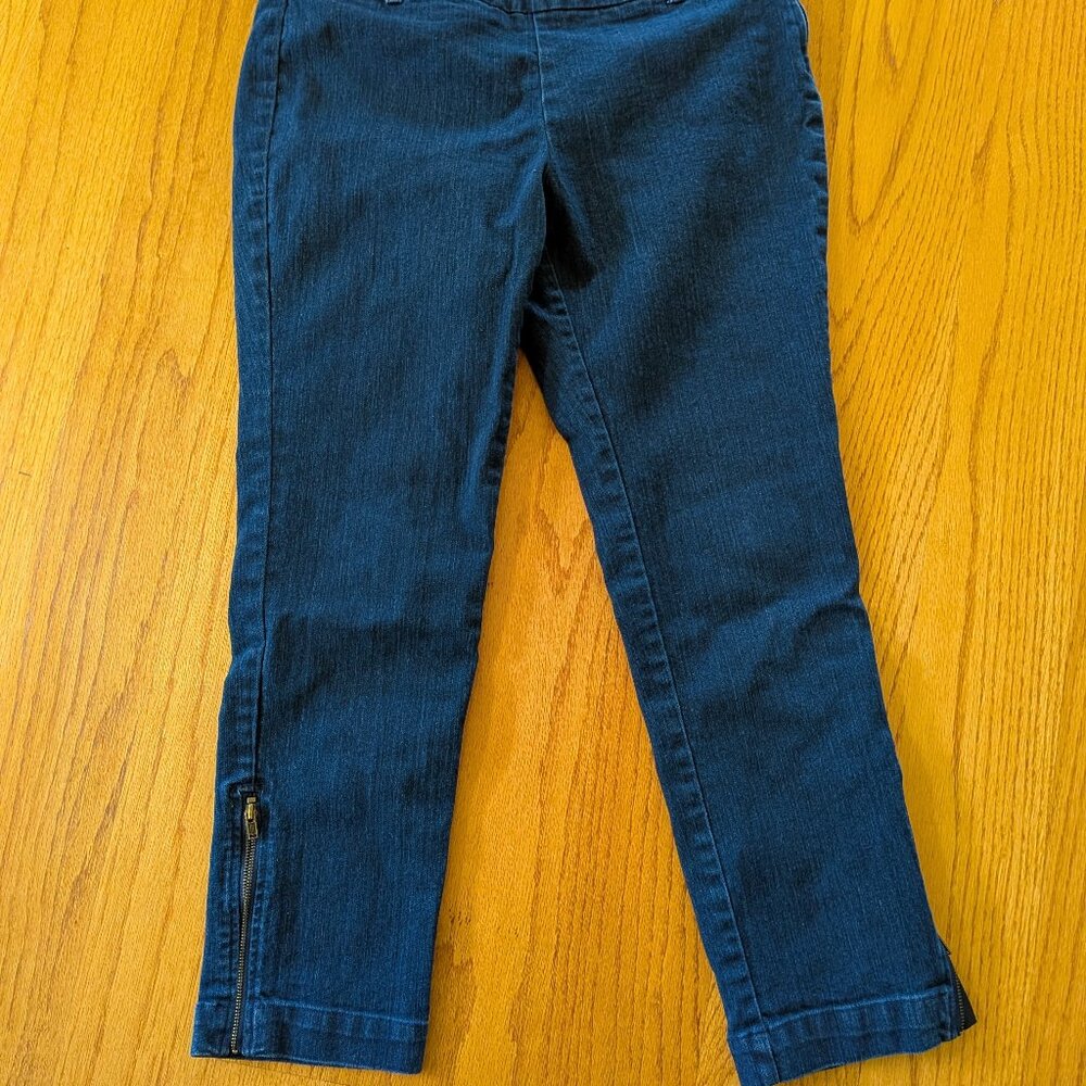 Sexy Slip Fit Jeans with Zippered Ankles